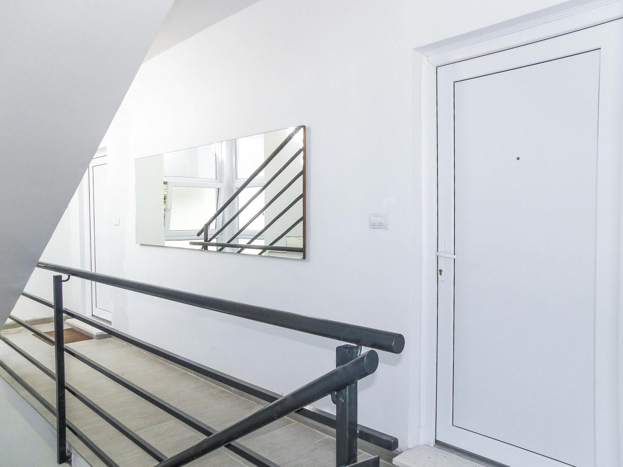 Apartment With Terrace And Free Parking - Beach Nearby Split Eksteriør bilde